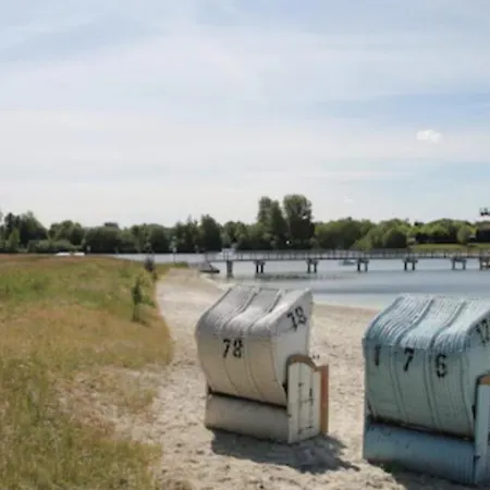 Neu! Schoene Aussicht Direkte Strandlage * Aurich